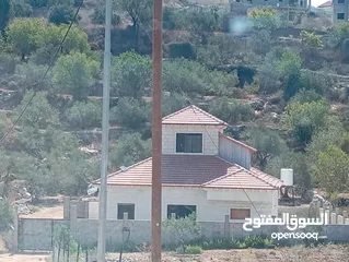  3 ارض سكنيه موقع مناسب جدا