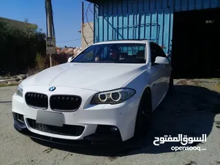  2 BMW 520 2012 فل الفل السياره بصلاه عنبي موجوده بببديا الي معنييين يتواصلو عرقم