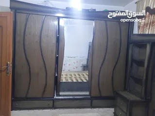  5 غرفة نوم ..