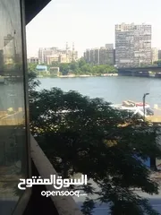 10 شقه مفروشه على النيل للايجار بالدقي قريبه من السفارة السعودية