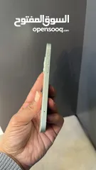  11 iPhone 12 64 GB  البطاريات من 88-93 مكفول اسبوعين