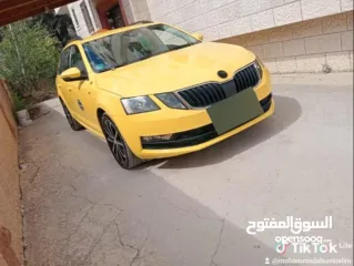  5 السيارة بحالة ممتازة بدون حوادث ولا غلطة الحمدلله احسن من البرايڤت تعال افحص وشوف وتفحص وين بدك