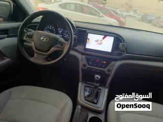  20 هيونداي النترا موديل 2017 بحاله ممتازه لا تحتاج إلى شي كل الامور طيبه