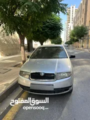  1 سكودا فابيا نظيفة 4جيد