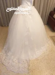  1 بدلة عروس حديثة
