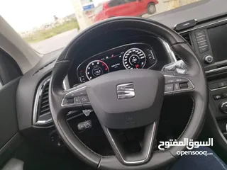  8 سيات اتيكا