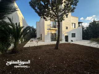  3 فيلا مستقلة للبيع في جرين لاند ناعور حديقة كبيرة
