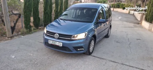  10 كادي موديل 2018 ماتور 2000ديزل -ركاب 6+1-ماشي 115الف كليو -غيارعادي فحص  نظيف صلاة النبي