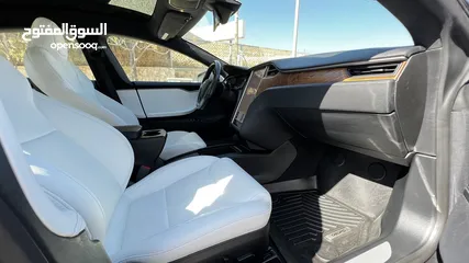 20 Tesla Model S 2021 Long range Plus
