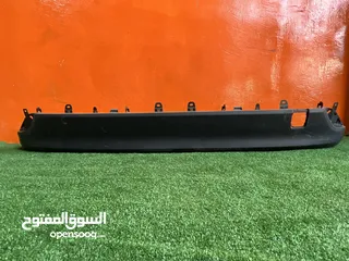  3 سبويلر سفلي طمبون خلفي تويوتا بريوس 2019-2022  اصلي مستعمل ياباني  Toyota Prius 2019-2022