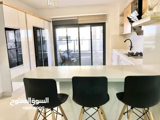  1 شقة للبيع مع العفش