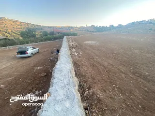  1 قطع ارض للبيع