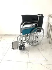  6 كرسي متحرك (wheelchair )
