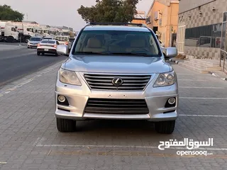  3 Lexus lx 570... Model 2010...gcc specifications... Super clean