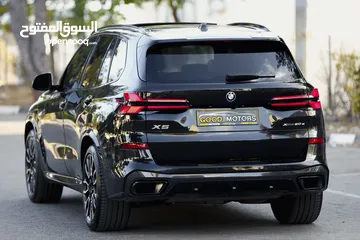  5 BMW X5 50e