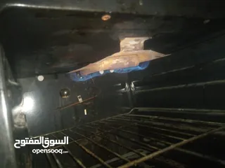  4 غاز اربع عيون لون سلفر نوع يونيفرسال ابحالة الوكاله انضيف ناره ميه ميه غاز اربع عيون لون سلفر نوع يو