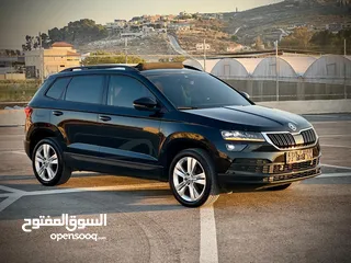  21 سكودا كاروك 2019/اتوماتيك ماتور 1500 بنزين فل الفل  فتحة سقف بانوراما