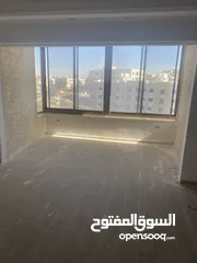  14 شقه للإيجار رام الله