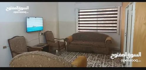  7 شقة مفروشة  مكييف للايجار من المالك جبل الحسين قرب دوار الداخليه ومشفى الأمل