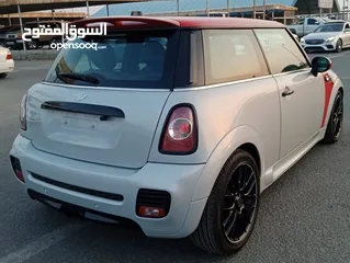  5 Mini Cooper V4 1.6L Model 2013