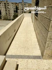 3 شقة مميزة جدا وموقع مميز
