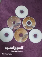  2 اقراص فارغة وأقراص السلاحف البحرية في سلطنه عمان