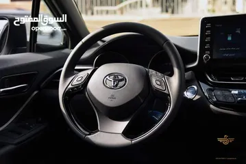  16 لون سلفر Toyota CHR موديل 2023 عداد زيرو للبيع