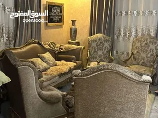  3 شقه للبيع مساحه 300 متر مدينه نصر شارع عباس العقاد