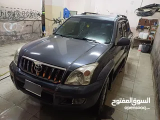  1 تويوتا لاندكروزر بحاله الشركه
