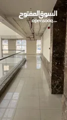  6 مجمع تجاري  ضخم جدا  للبيع في أفضل مواقع خلدا موقع حيوي ممتاز