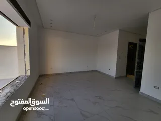  12 شقة شبه ارضي للبيع في حجار النوابلسة - 14254