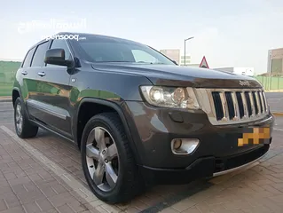  3 JEEP GRAND CHEROKEE 2011