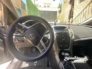  4 اوبل استرا 2012