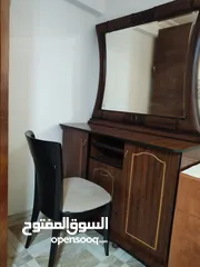  4 شقة مفروشة للأجار في حي البساتين بالقرب من شارع المدارس وصالات الأمير ، موقع مميز ومنطقة هادئة