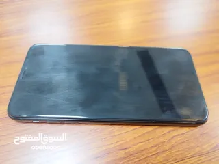  5 جوال ايفون 11 برو ماكس للبيع