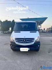  1 متوفر سيارة مرسيدس 519 مع شوفير للعمل مع شركة أو مؤسسة أو جمعية