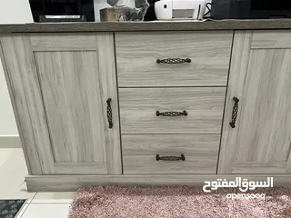  4 Sideboard with mirror