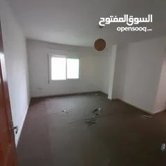  6 شقة دوبلكس للبيع
