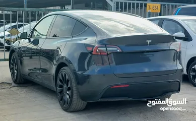  15 Tesla Y 2022 Performance