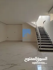  3 شقة أرضية فاخرة للبيع في الجندويل 300م مع ترسات 150م تشطيب سوبر ديلوكس لم تسكن