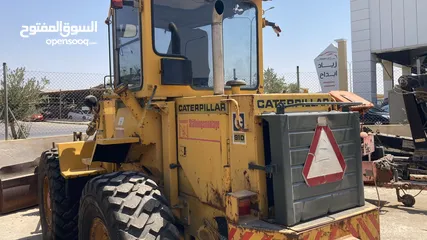  12 CATERPILLAR 910