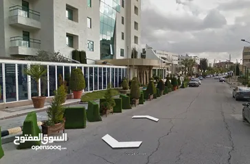  2 شقة مميزة تصلح للسكن او لعيادة او مكتب مقابل فندق بريستول- عمان