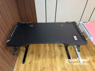  4 طاولات جيمنج