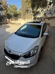  10 كياK3 سيراتو فتحة سقف  2014 بنزين ماتور 1600 نخب