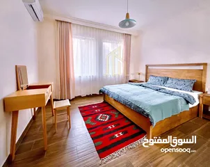  5 Weibdeh Apartment with Rooftop 200 sqm
