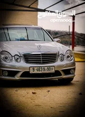  1 مارسيدس E240