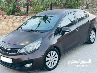  3 كيا ريو 2013 مستخدمة بحالة جيدة