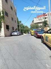  4 محل ايجار فارغ في موقع جميل