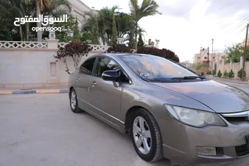  23 هواند سيفيك موديل 2008اتومتيك ماتور 1800اصل برايفت مميزة