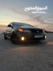  1 Kia forte koub 2010